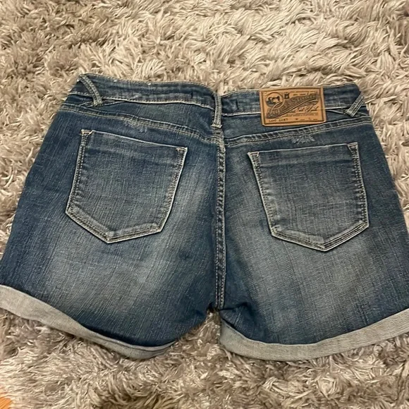 Vigoss Studio Denim Shorts - Picture 3 of 3